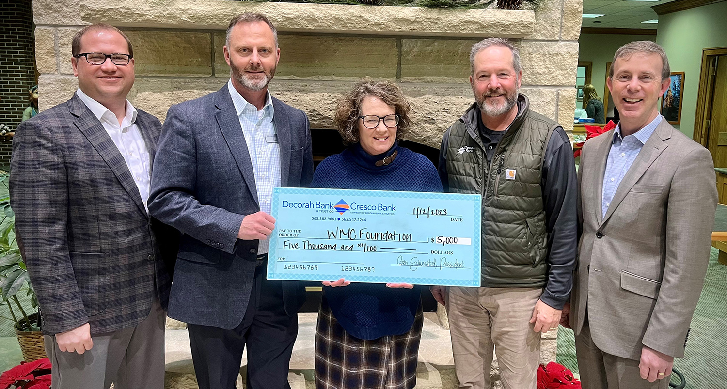 Decorah Bank donates $5,000 to Winneshiek Medical Center